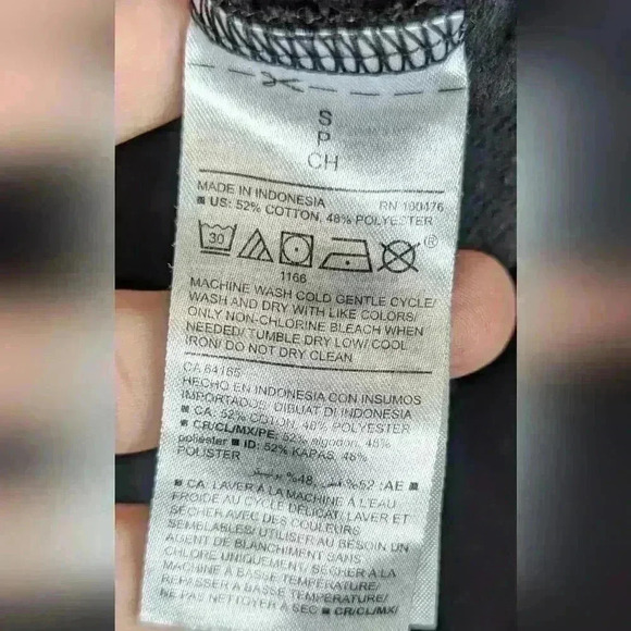 Old Navy Women's Black Quarter Zip Mock-Neck Fleece Sweatshirt Size Small - Picture 6 of 7